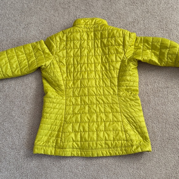 Patagonia Lime Green Puffer Jacket - Picture 4 of 6